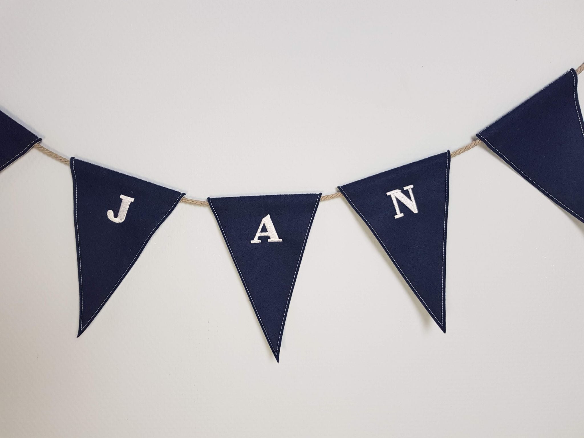 Personlig Ensfarvet Flagranke