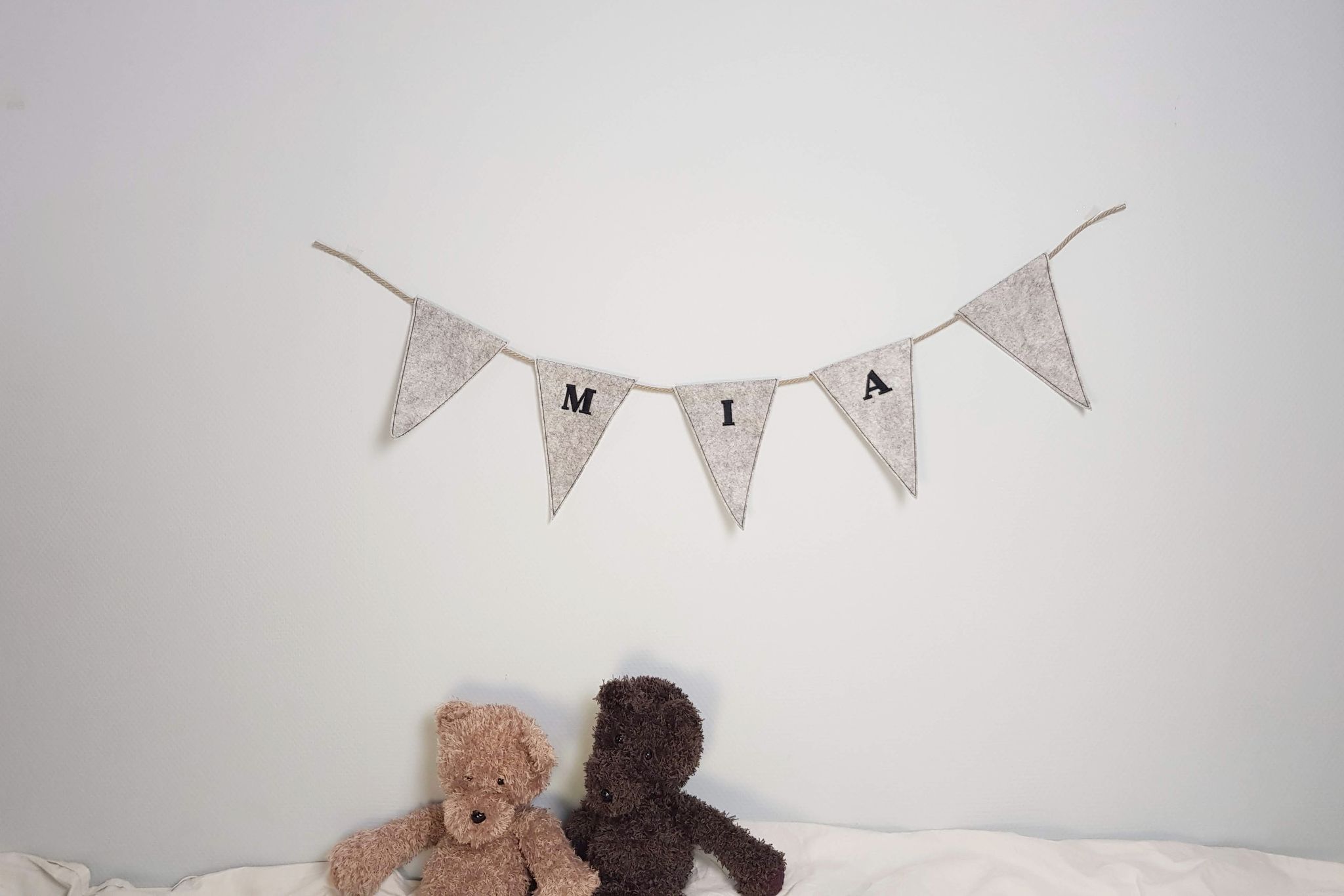 Personlig Ensfarvet Flagranke