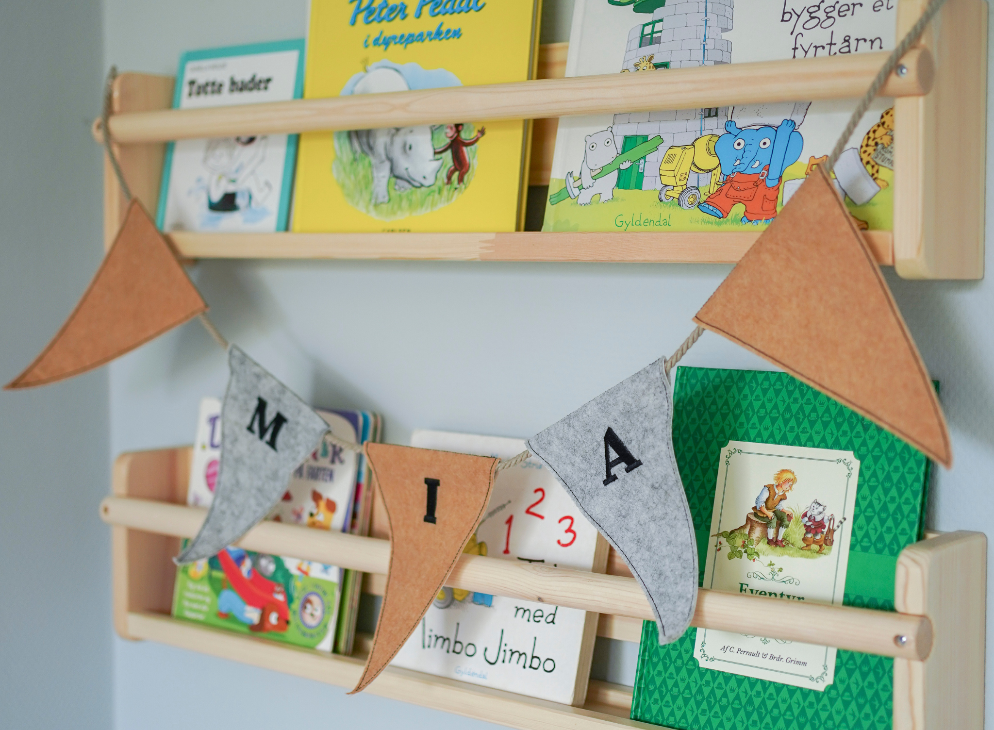 Personlig Tofarvet Flagranke